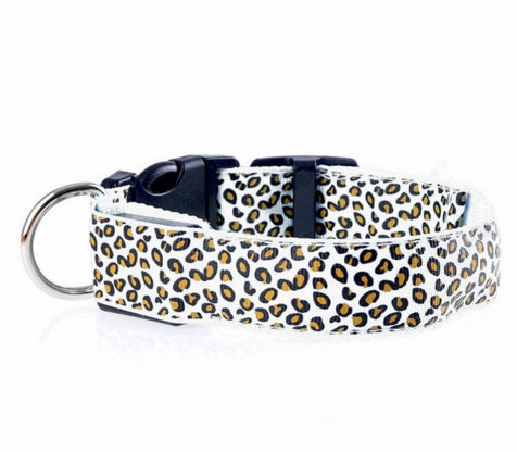 GlowBuddy Adjustable Pet Collar – Nighttime Safety in Style